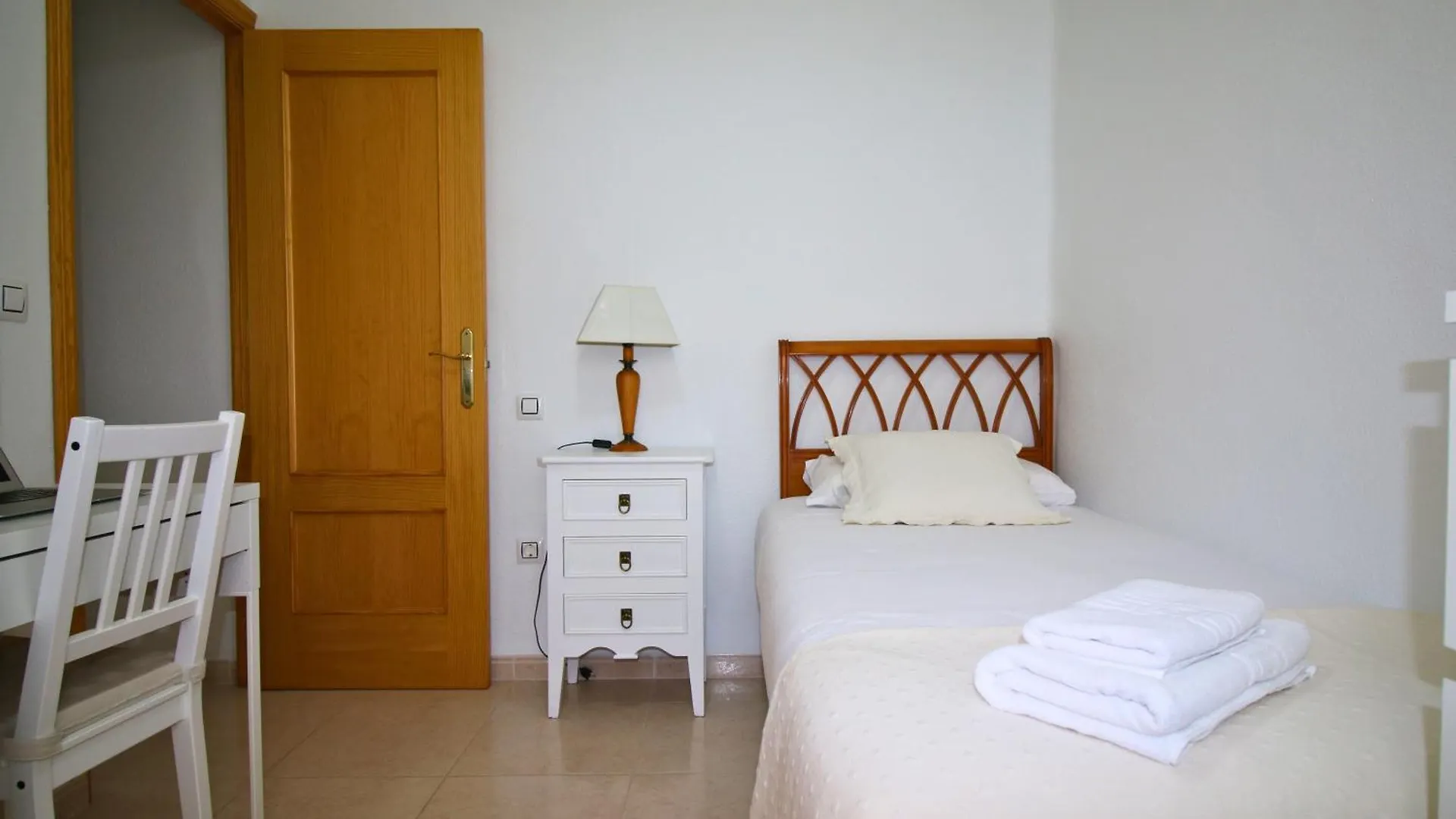 Apartamento Para 5 Personas Cercano A La Macarena Seville 0*,  Spain